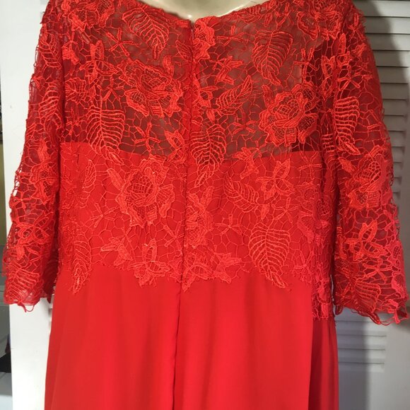Size 16 chiffon long evening dress  formal gown true red chest 38" padded - Picture 8 of 8
